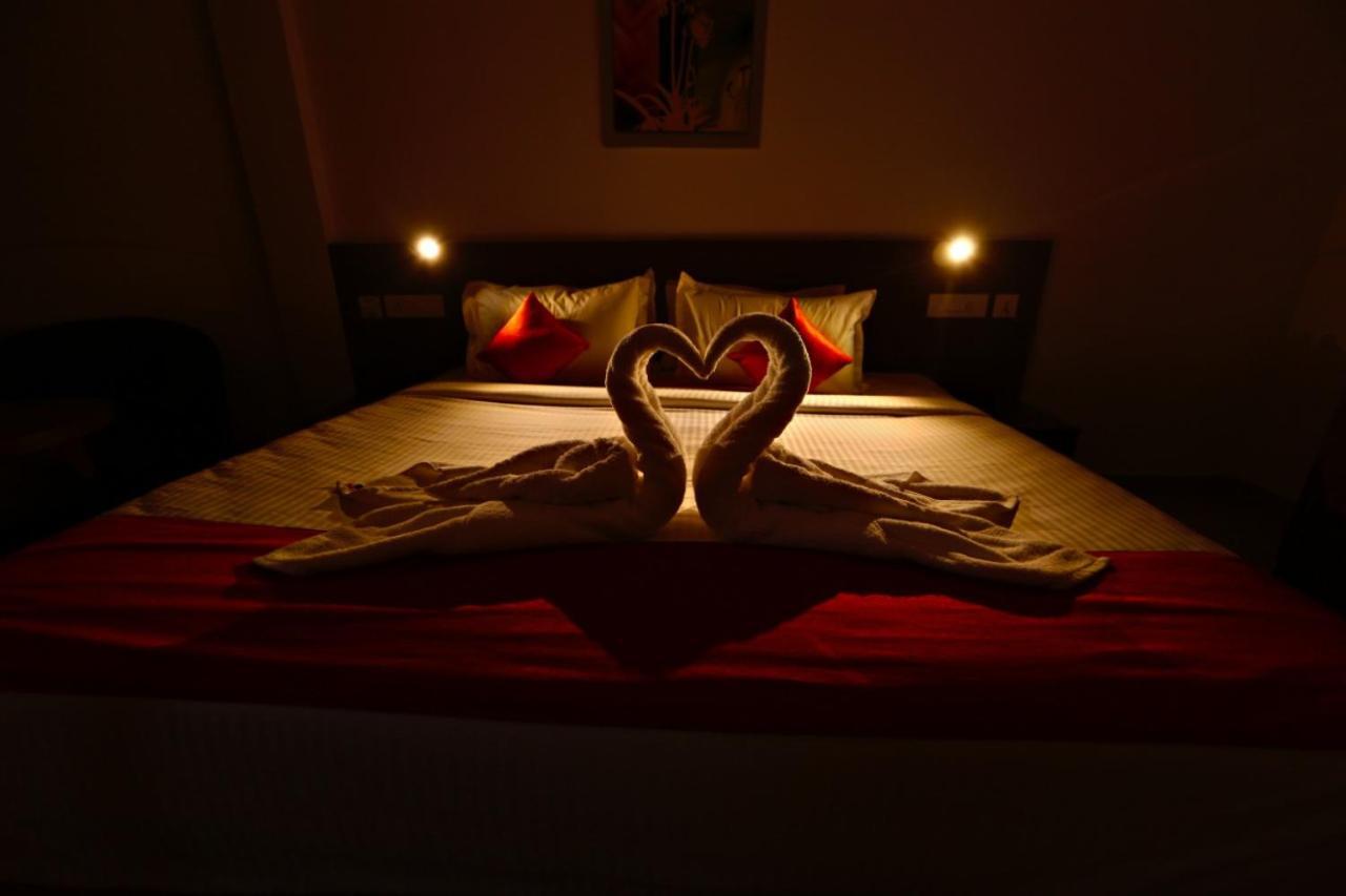 Hotel Nithya Kottayam Luaran gambar